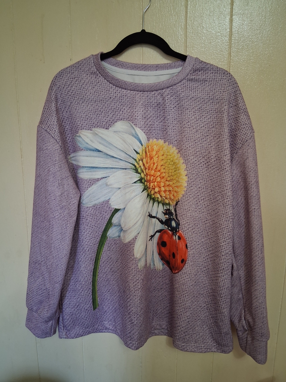 Lavender Crewneck Sweatshirt with Daisy & Ladybug Graphic